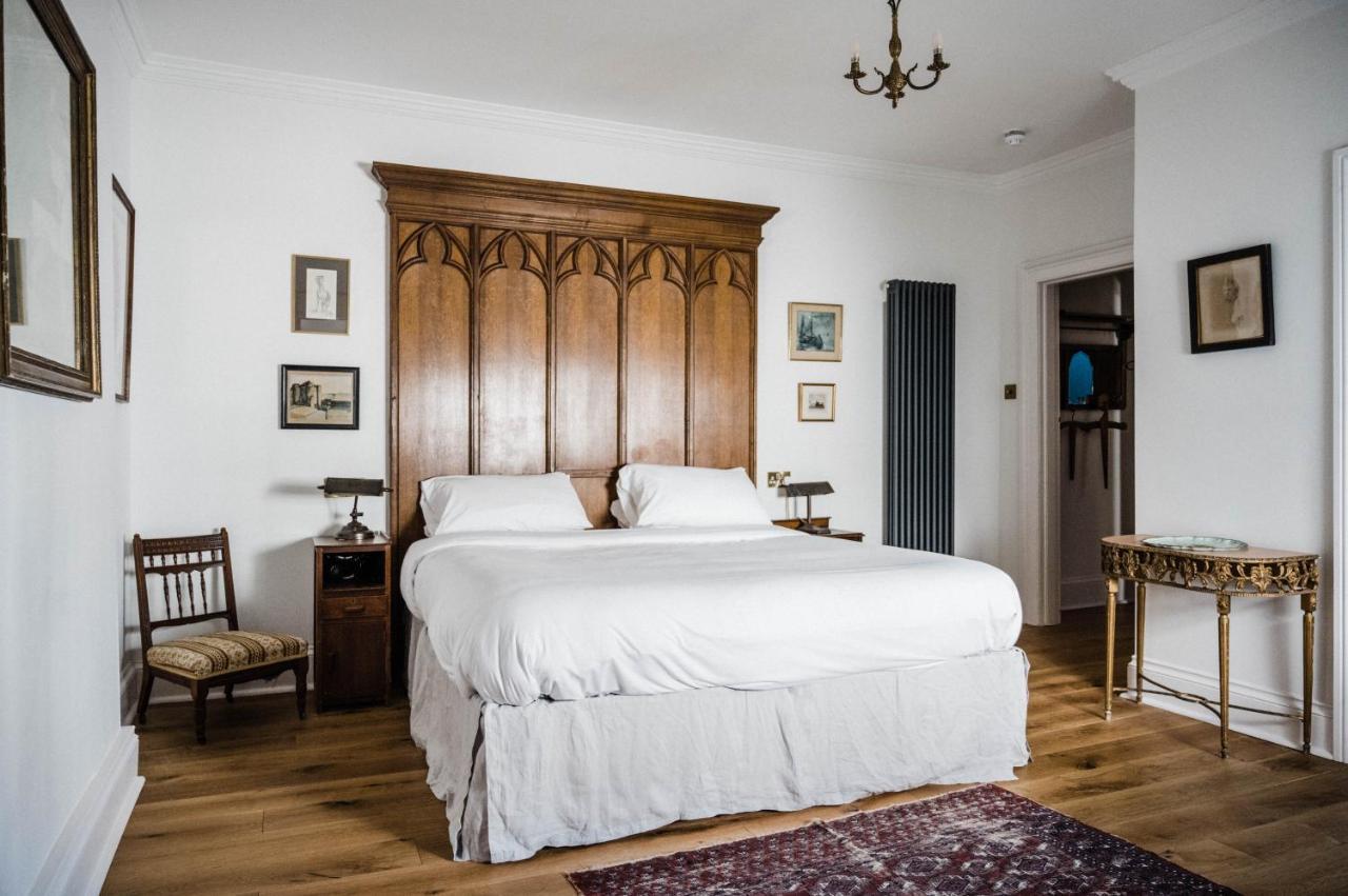 The Crooked Swan Hotel Crewkerne Kültér fotó